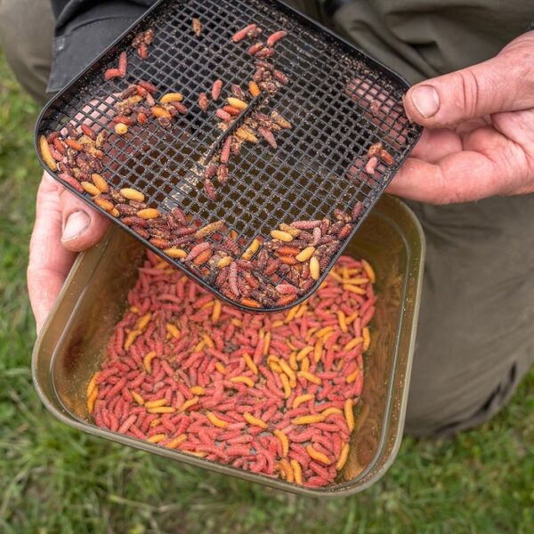 Korum Maggot Tub And Riddle 1.2L (K0310189) - Image 4